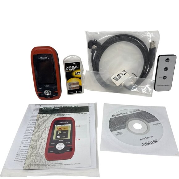 Magellan Triton 500 Handheld GPS - Picture 1 of 3
